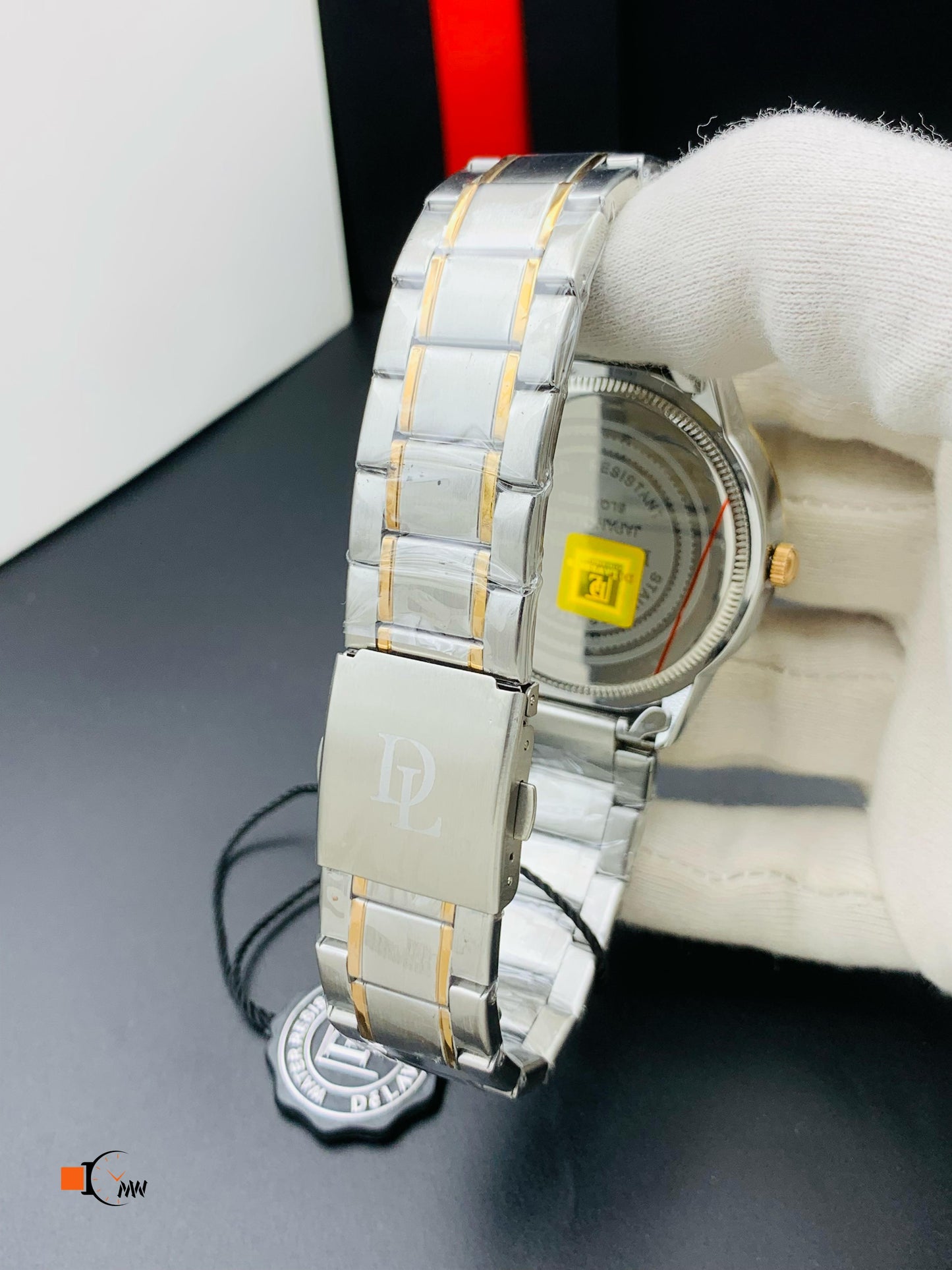 ID.L De Lawrance Original Watch | Quartz | Japanese Movement | Stainless Steel Chain