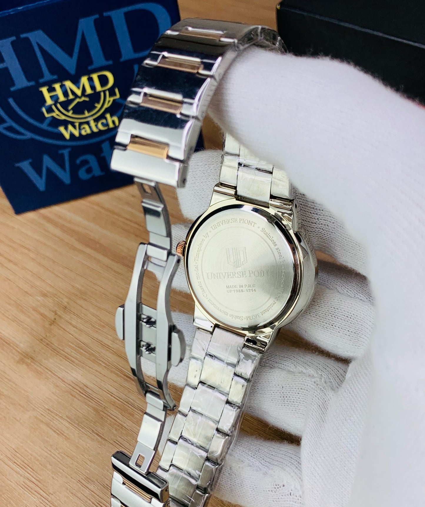 UNIVERSE POINT β Premium Men's Chain Watch