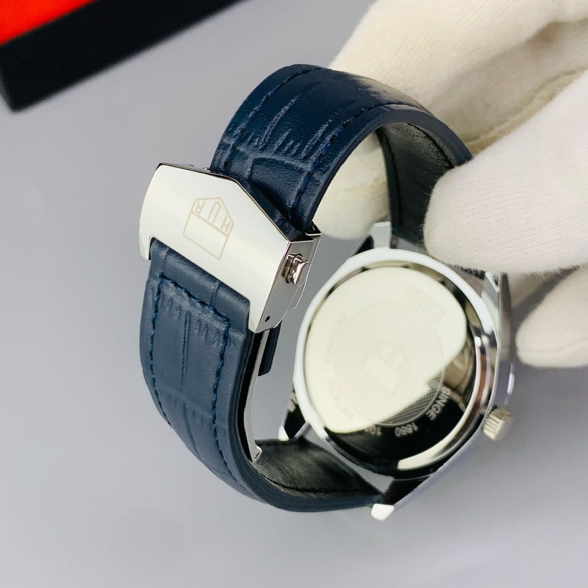 TAG HEUER Carrera – Premium Leather Strap