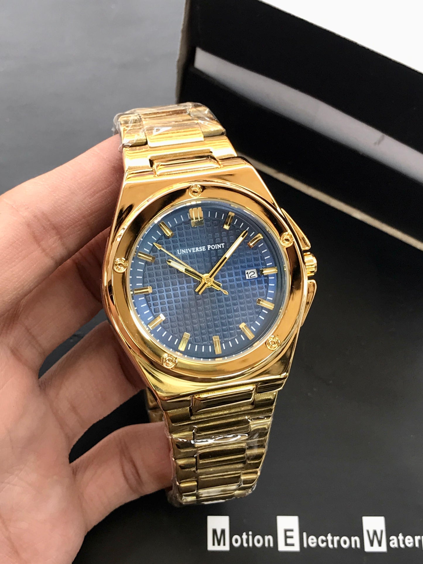 UNIVERSE POINT Original Watch – Men’s Collection | 13 Colors Available