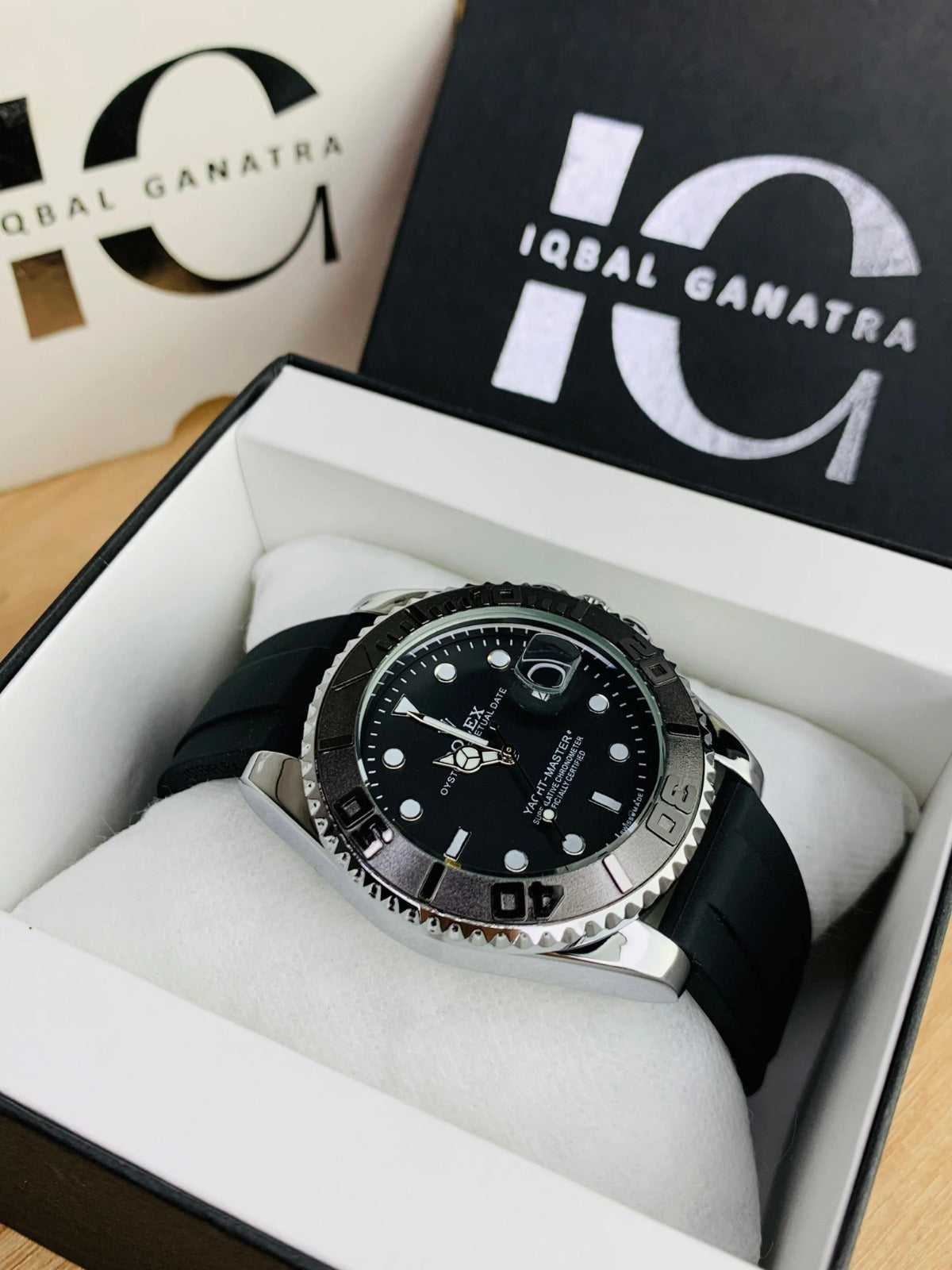 *NEW ARRIVAL!* ROLEX YACHT-MASTER *
