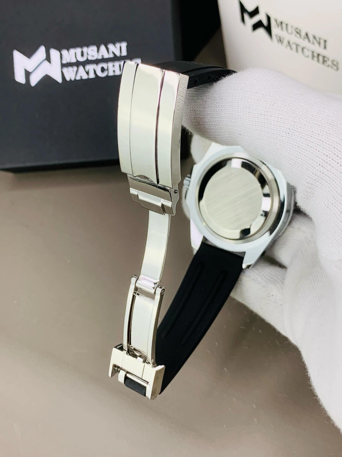 *NEW ARRIVAL!* ROLEX YACHT-MASTER *