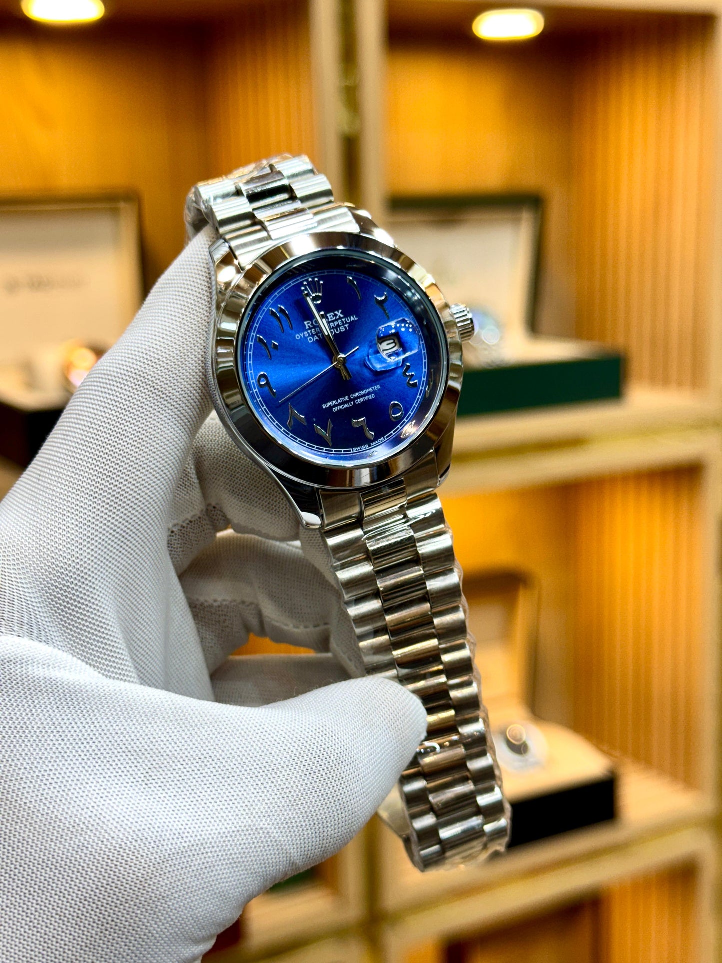 Elegant Quartz Watch – Taj Lock Edition | Limited Stock